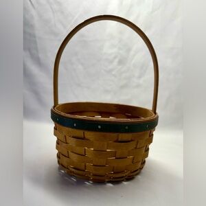 Longaberger 2005 Holiday Helper Small Basket